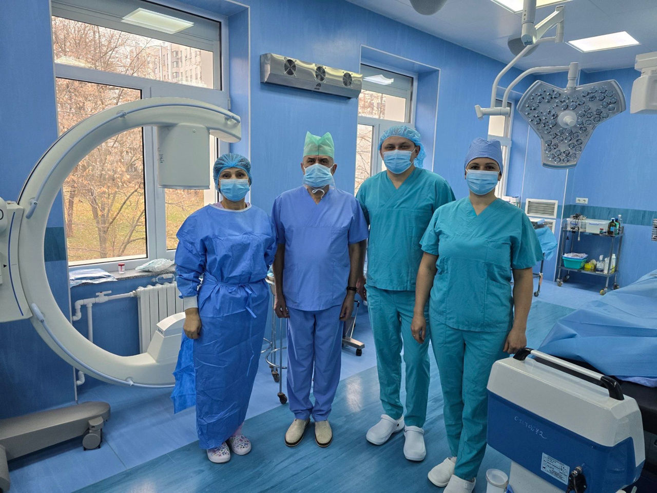 Două dintre cele mai renumite instituții medicale din Moldova au efectuat pentru prima dată operații chirurgicale unice.