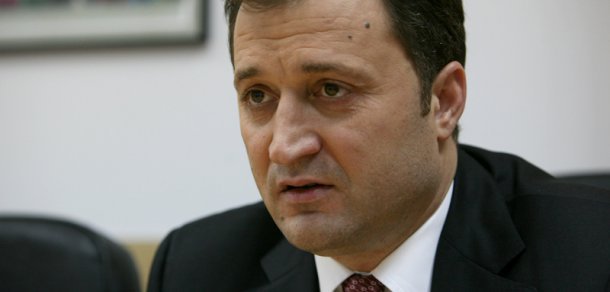 Politicianul se aşteaptă chiar la înrăutăţirea relaţiilor comerciale cu Rusia şi nu numai.