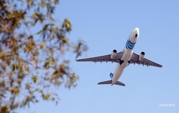 Ученые предложили изменить высоту полета самолетов.