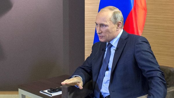 Путин: "Мы не имели права оставить крымчан и севастопольцев на произвол воинственных националистов-радикалов".