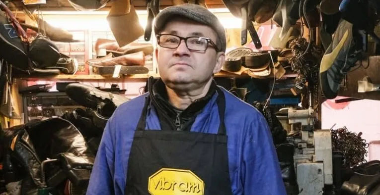 Tragedie în Italia: Un renumit cizmar moldovean a murit într-un incendiu îngrozitor.