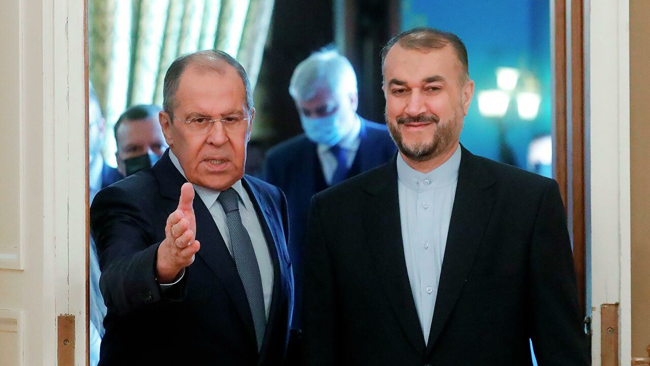 Лавров: Россия и Иран выступают за скорейшее возобновление ядерной сделки.