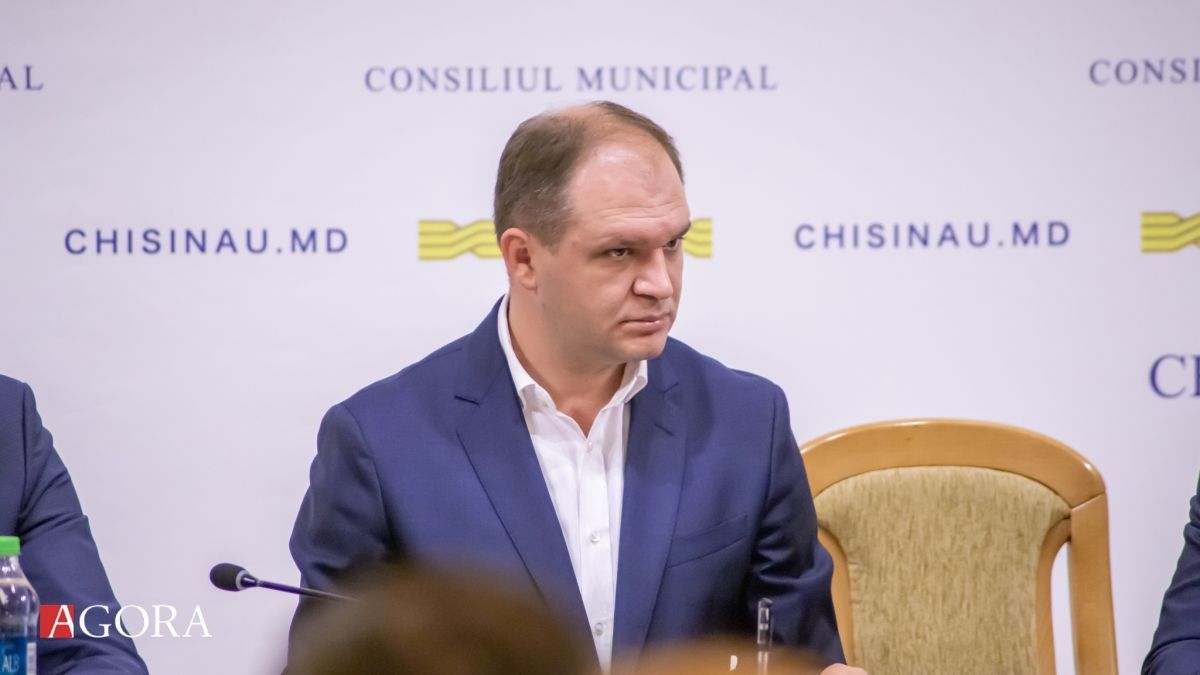 Чебан: Я выгоню преторов, гоняющих пожилых людей по учреждениям. Фото: agora.md