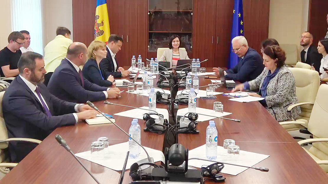 Завтра демократы выдвинут вотум недоверия правительству Санду.