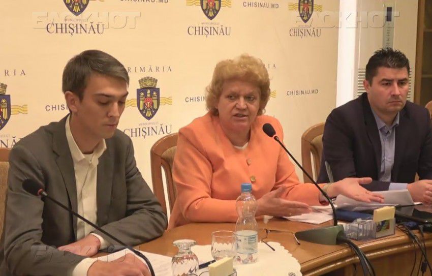 Социалисты будут настаивать на проверке психического здоровья Киртоакэ.