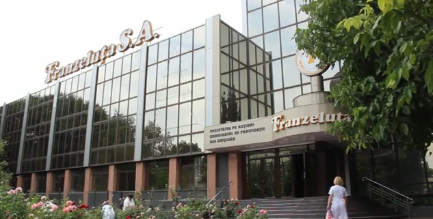 Franzeluța scoate la vânzare utilaj în valoare de 12 milioane de lei. Foto: commons.wikimedia.org