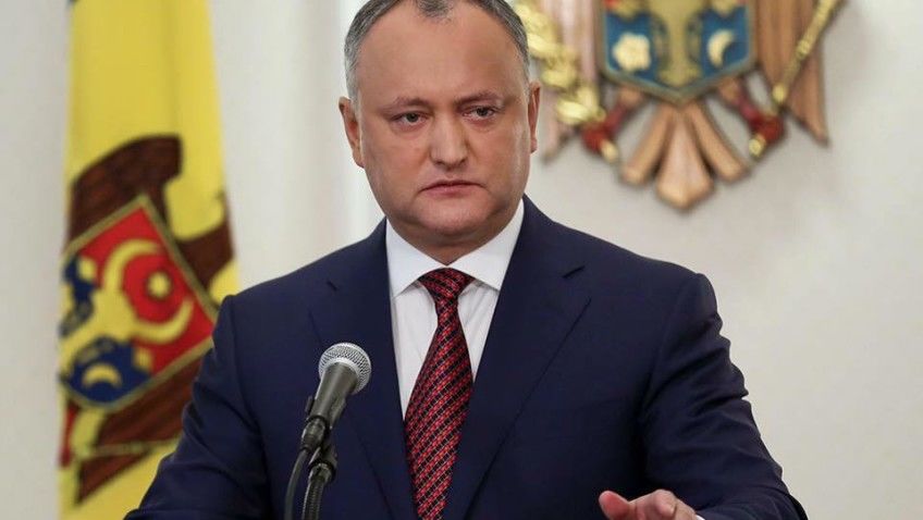 Igor Dodon refuză să semneze decretul privind numirea lui Eugen Sturza în calitate de ministru al Apărării.