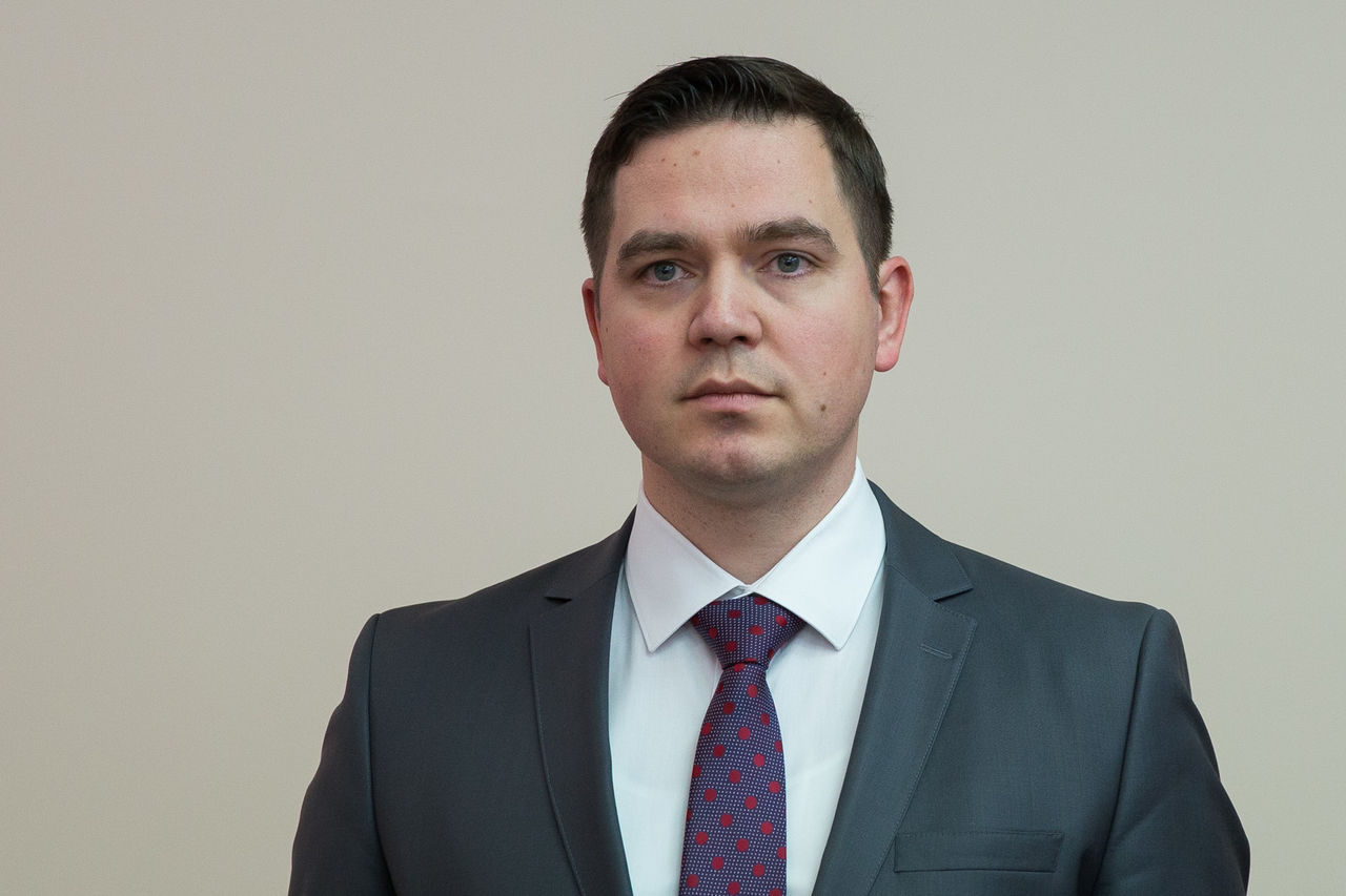 Глава МИДЕИ совершит визит в Брюссель.