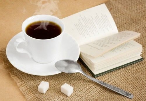O cafea pentru o poezie: Reacţia moldovenilor la provocare. Foto: Canal2