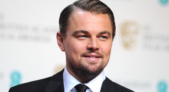 Leonardo DiCaprio a criticat folosirea în exces a combustibililor fosili şi a promis că va face o investiţie semnificativă pentru a salva mediul înconjurător.