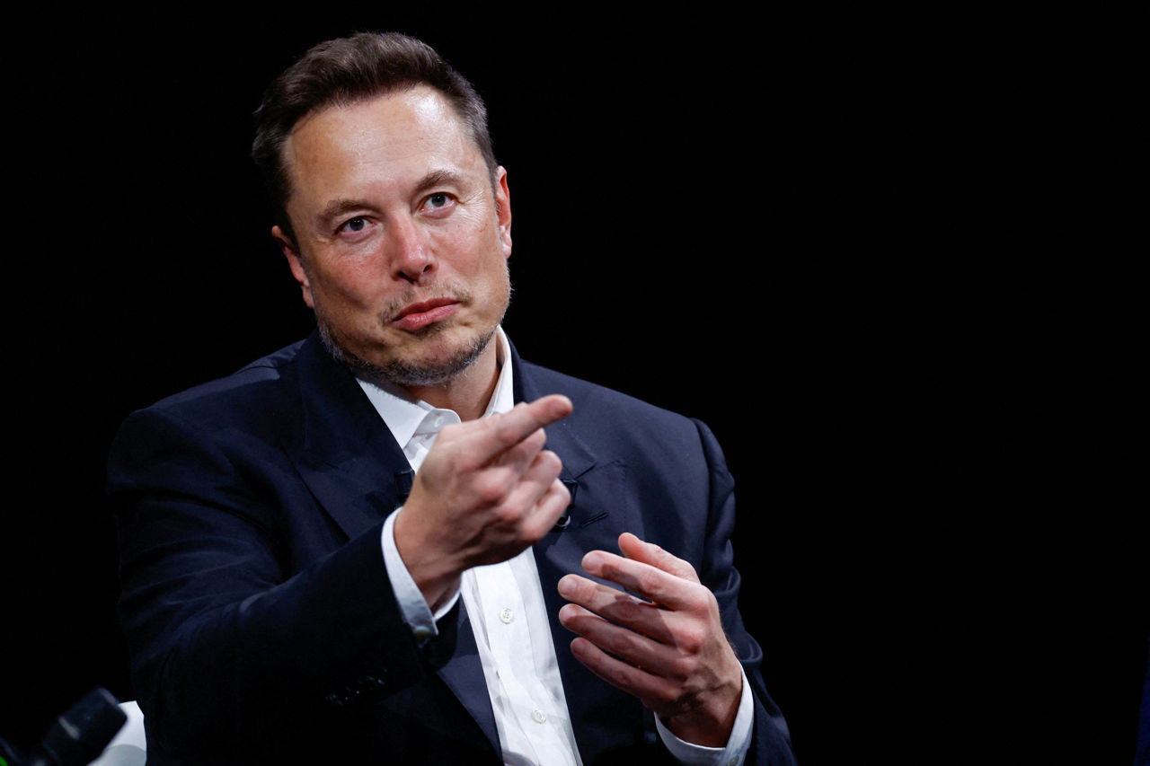 Маск может уйти из Tesla, если акционеры не одобрят выплату ему $56 млрд.