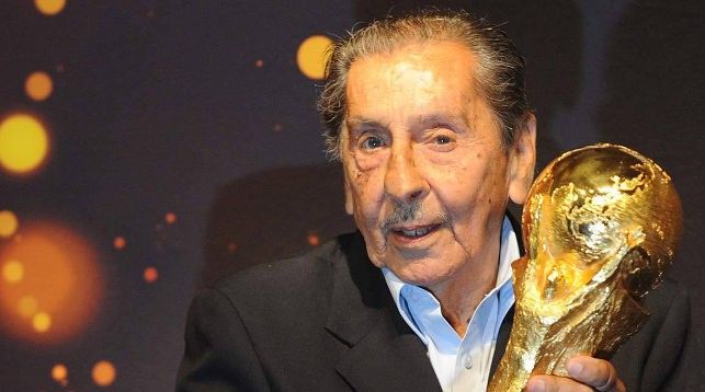 Бывший нападающий сборных Уругвая и Италии Альсидес Эдгардо Гиджа.