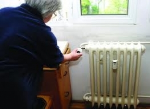 Familiile care au venituri lunare mai mici de 1600 de lei vor putea primi compensații pentru căldură.