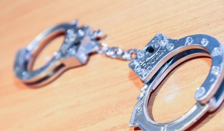 A fost condamnat la 21 ani de detenţie în penitenciar de tip închis. Este vorba despre un om de afaceri din Vulcăneşti care şi-a împuşcat partenerul pentru o datorie.