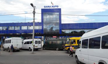 Еще два человека задержаны по делу о коррупции на автовокзалах.