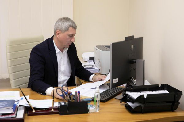 Молдова и Румыния подпишут Соглашение о взаимном признании дипломов. Фото: parlament.md.