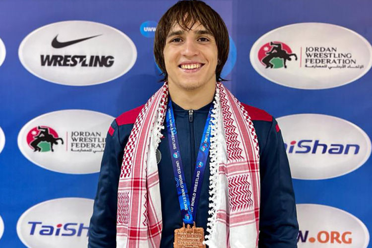 Борец Евгений Михалчан завоевал бронзу на чемпионате мира среди молодёжи до 20 лет.
