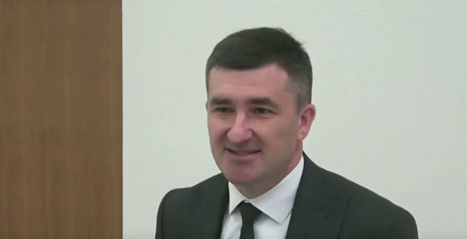 Мунтяну ранее отказался возбуждать дело о строительной коррупции.