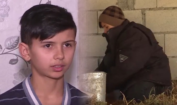 Povestea unui copil care la numai 13 ani are grijă de întreaga familie. Foto: Captură video