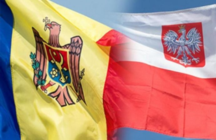 В марте молдавская сторона утвердила два первых контракта на 2 млн. евро.