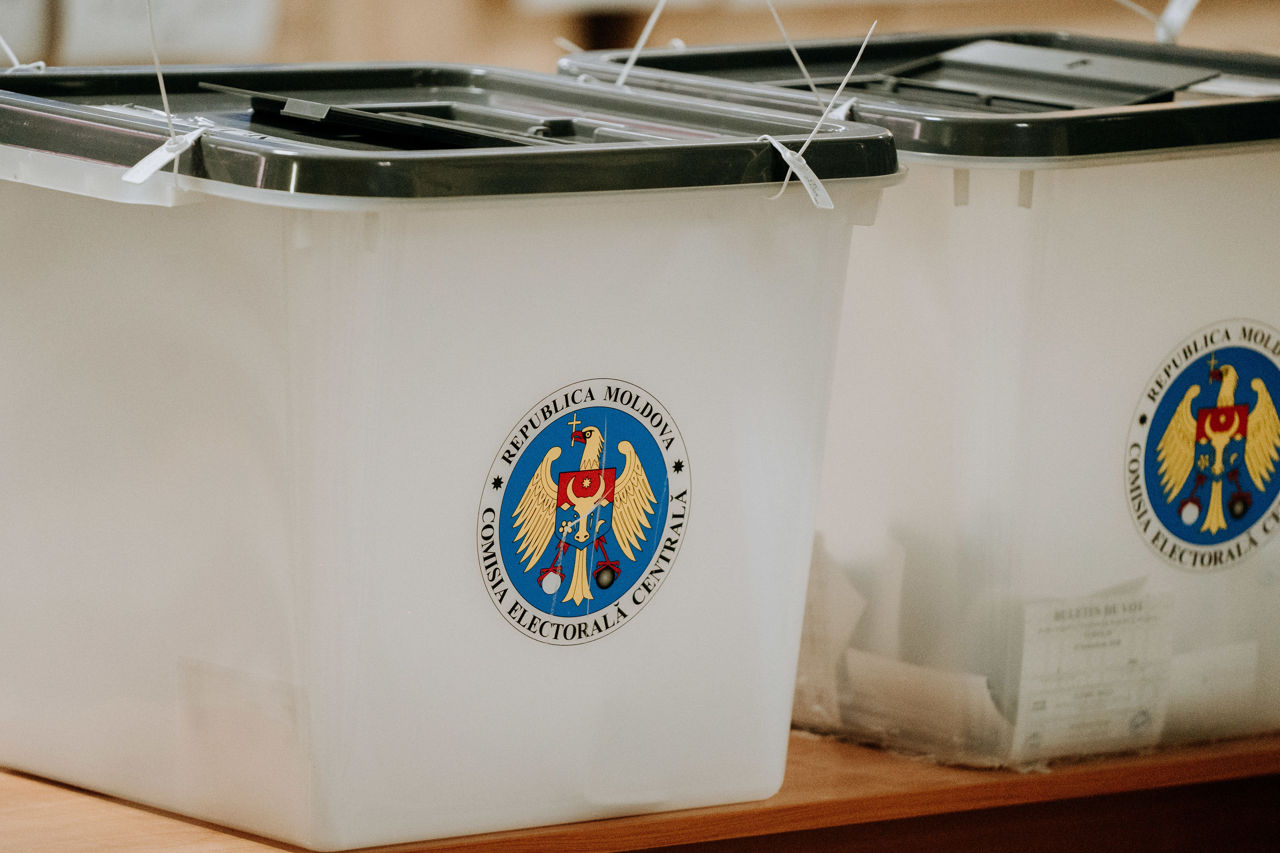 В Застынке, Глинженах и Гетлове избрали примаров во втором туре выборов. Фото Point.md.