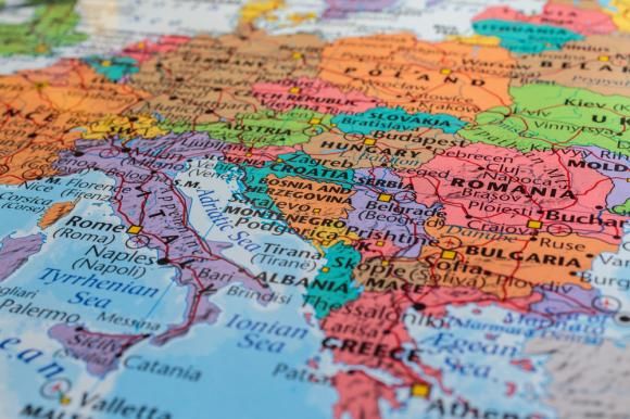 UE vrea să se extindă cu încă 6 state în următorii ani. 