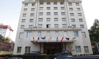 Deși se afirmă că prețurile de cazare în hotelurile din Chișinău sunt la fel ca în Europa, Stanislav Rusu a infirmat acest lucru.