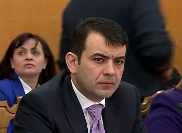 Gaburici a constatat că instituțiile medicale continuă să se confruntă cu lipsa unor preparate farmaceutice. Foto: inprofunzime.md