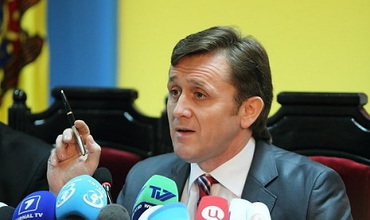 Anterior, Iurie Ciocan a negat că ar deține imobile în străinătate, inclusiv în România și că informațiile apărute în presă sunt false.