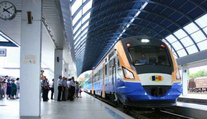 De la începutul anului curent, în transportul feroviar și locațiile de așteptare a trenurilor au avut loc 664 de infracțiuni și contravenții. Foto: igp.gov.md