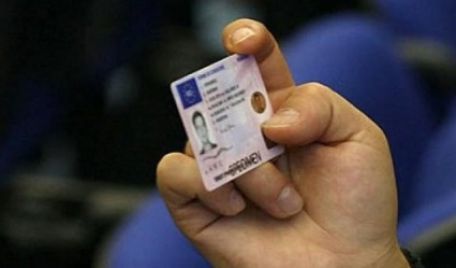 Permisul de conducere moldovenesc nu îl poate înlocui pe cel românesc. Foto: jurnal.md