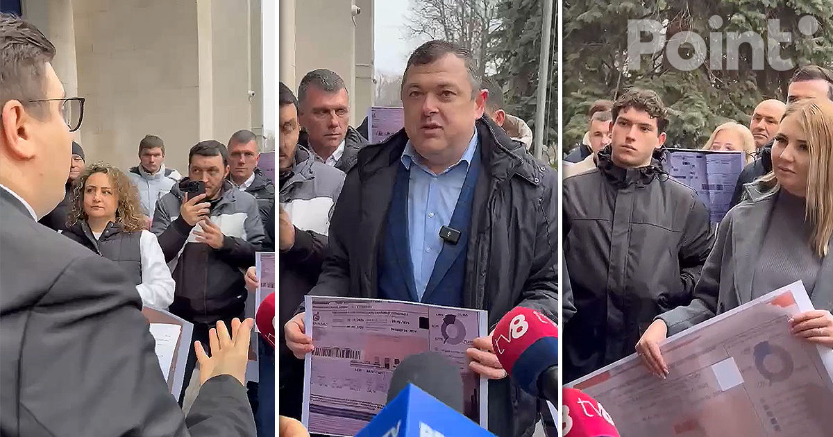 Protest în fața clădirii Guvernului: Recean a promis că tarifele nu vor crește.
