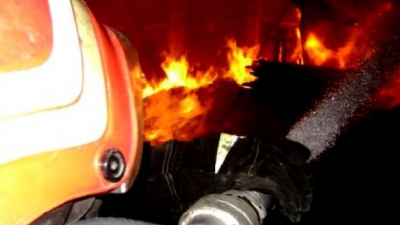 Un bărbat de 74 de ani a decedat în urma unui incendiu, care s-a produs noaptea trecută.