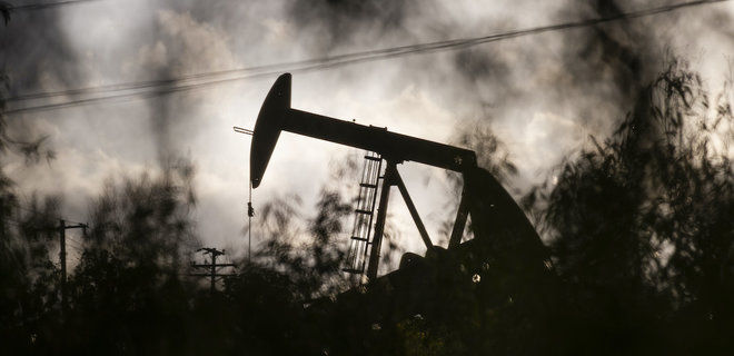 Вспышка коронавируса в Китае спровоцировала обвал цен на нефть.