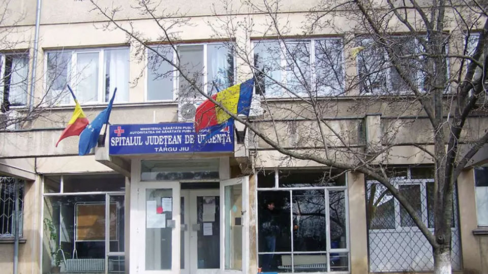 В Румынии врачи по ошибке прооперировали беременную, думая что у нее грыжа.