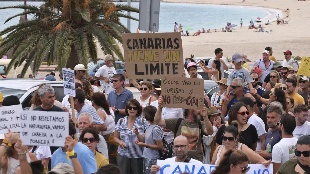Proteste împotriva turismului în masă vor avea loc în acest weekend în Insulele Canare.