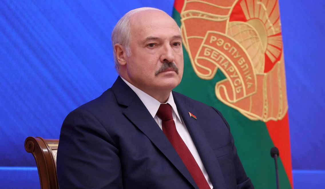 Лукашенко: США воюют со всем миром.