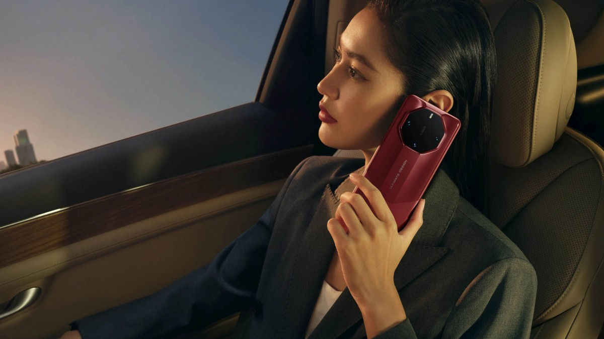 Huawei представила новый бренд смартфонов Ultimate Design.