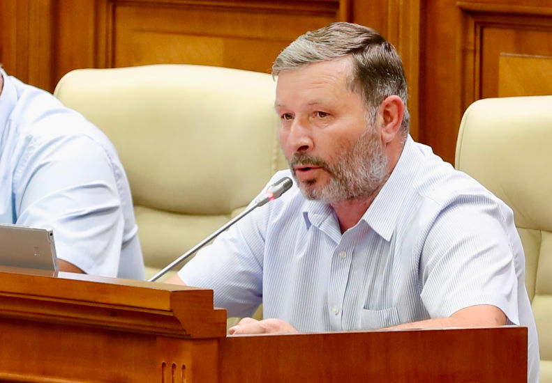 БКС потребовал заслушать премьера: Стоимость хлеба остается высокой и не снижается.