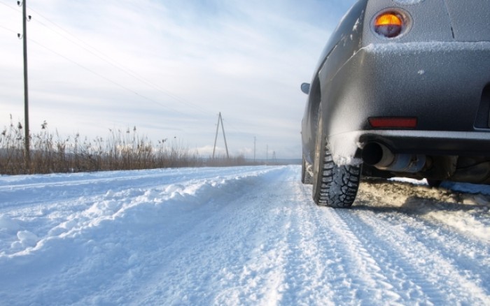 ·Într-o zi în care precipitațiile sunt abundente, numărul accidentelor rutiere crește considerabil.