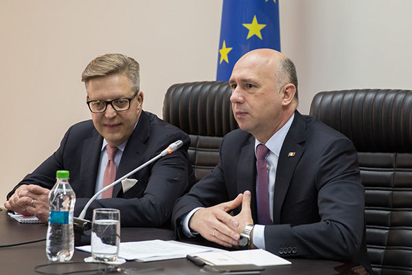 Филип заявил, что в ближайшее время правительство ускорит реформы.