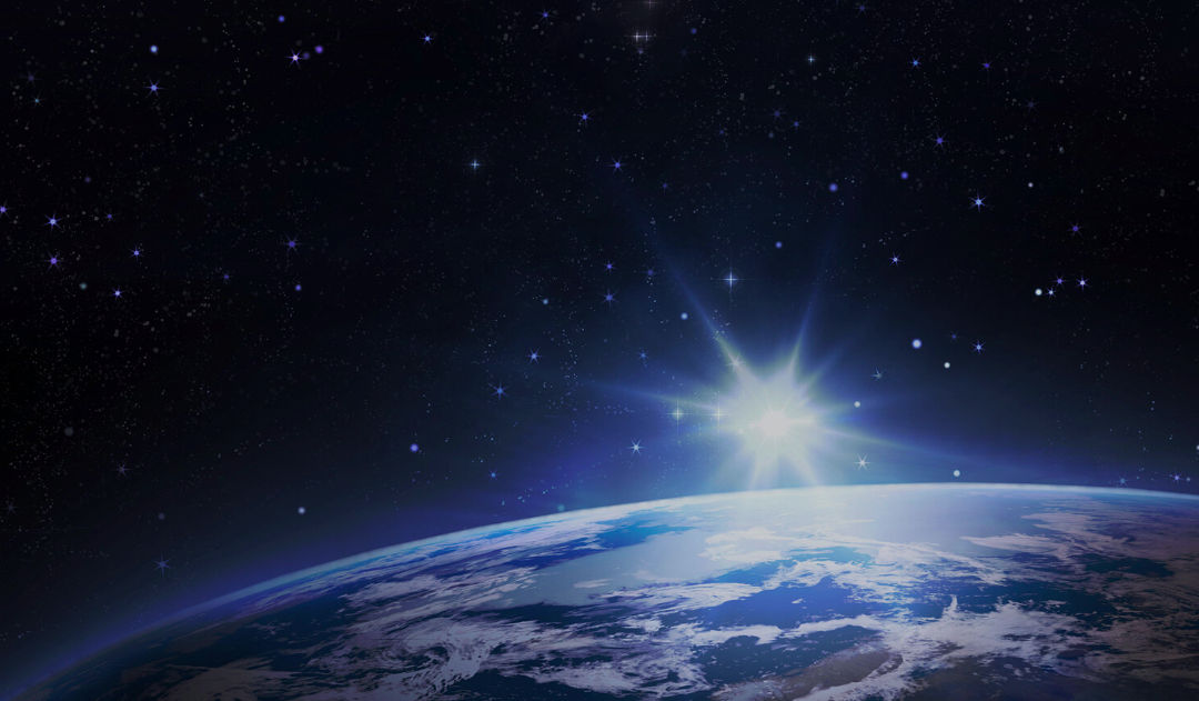 Astronomii au dezvăluit pentru prima dată misterul originii „urmăritorilor spațiali” ai Pământului.