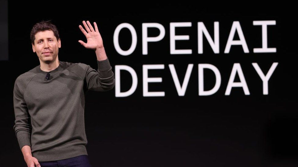 Уволенный 17 ноября глава OpenAI Сэм Альтман вернется на свою должность.