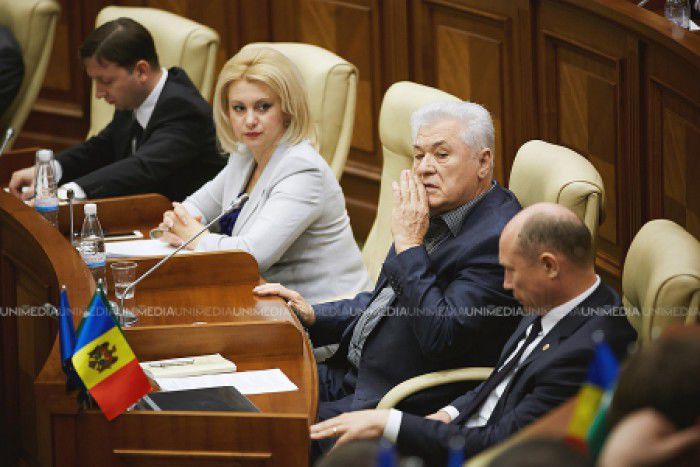Partidul condus de Vladimir Voronin mai are 7 deputați în Legislativ.