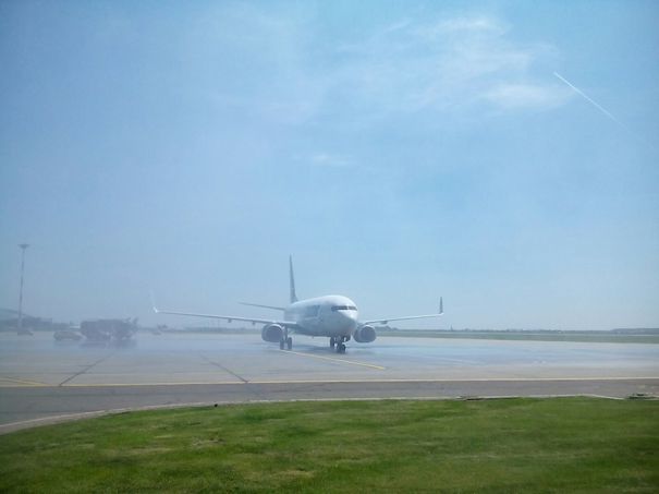 Un avion de pasageri care zbura din Rusia spre Turcia a aterizat de urgenţă în Ucraina.