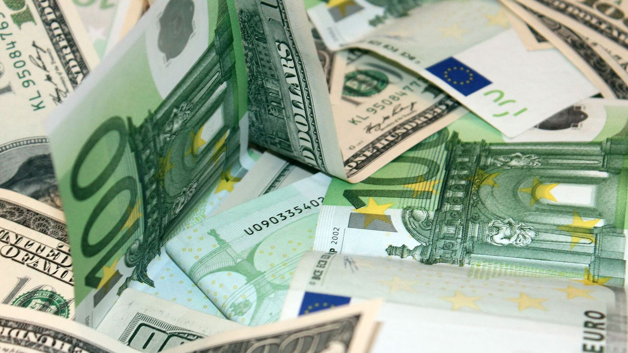 Валютные резервы Нацбанка выросли в мае еще на $15 млн.