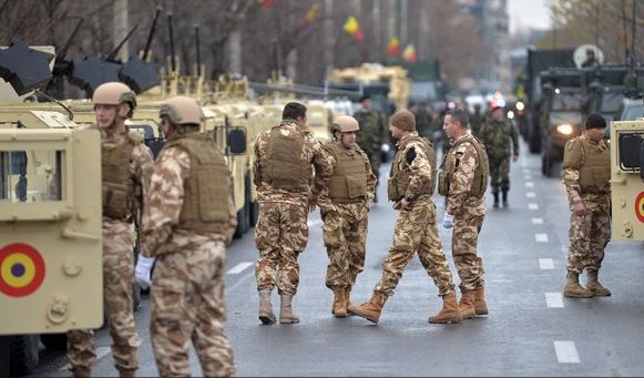 Взрывное устройство должно было сработать во время парада в населенном пункте.