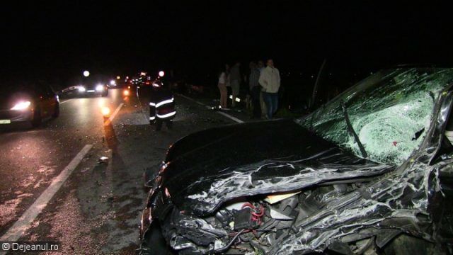 Accident în România cu implicarea unui microbuz din Republica Moldova. 