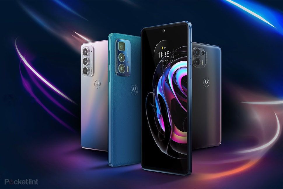 Motorola показала смартфон Edge 20 Pro, способный заменить компьютер.