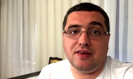 Усатый приглашает жителей Молдовы на марш "За честные выборы".